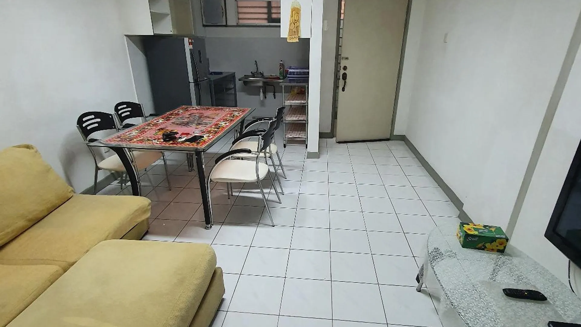 캄풍 부킷 팅기 캄풍 부킷 팅기의 아파트먼트 (47m², 침실 1개, 프라이빗 욕실 1개) 1성급 싱글룸 스위트룸