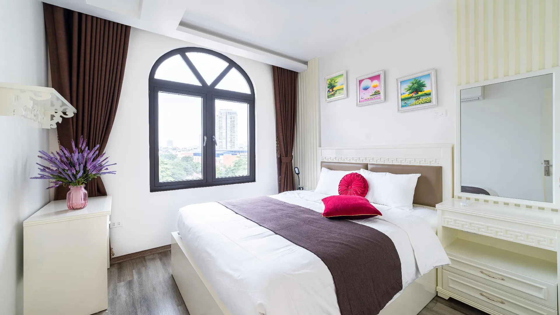 하노이 로제 호텔 앤 아파트먼트 3성급 호텔 스위트룸