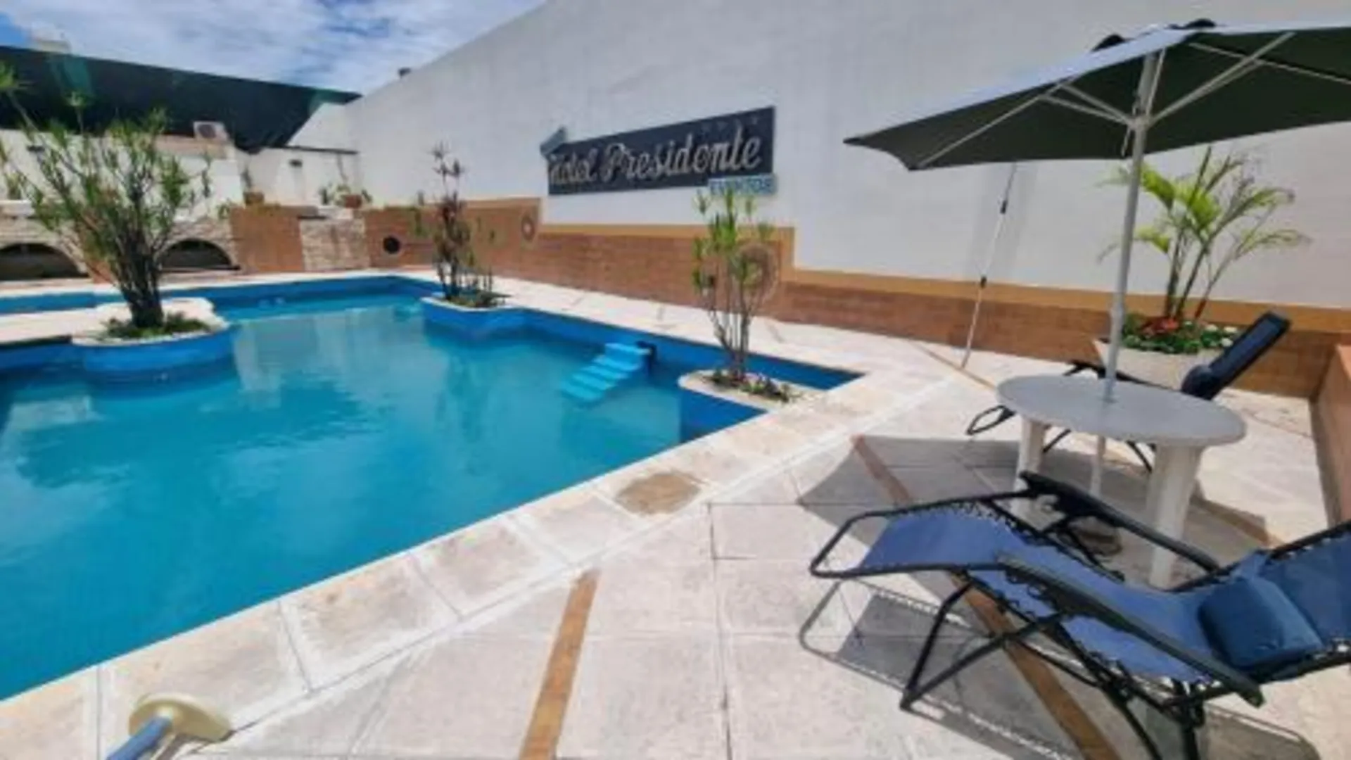 투쿠만 Hotel Presidente 4성급 호텔 객실