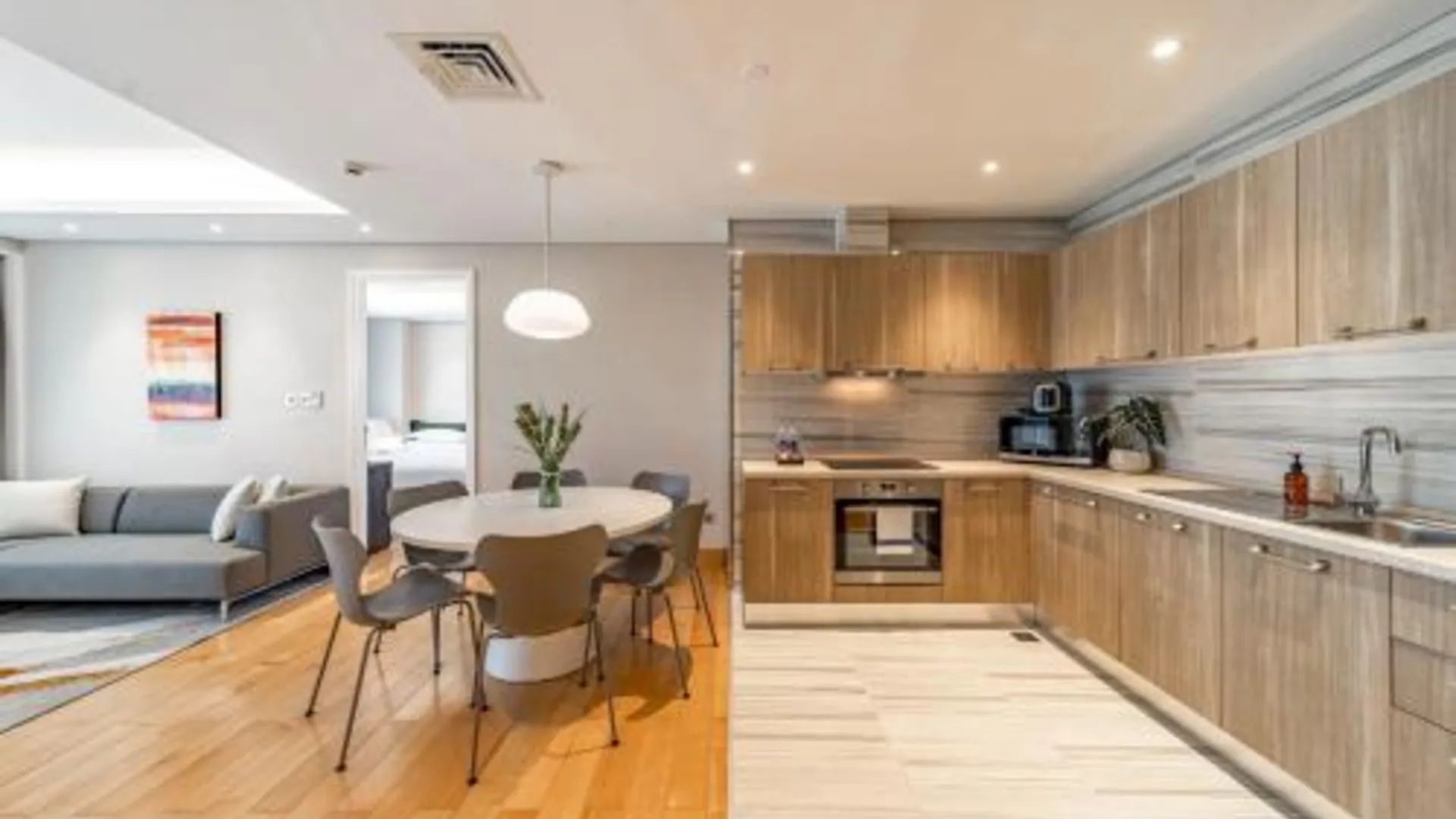 호치민 셔우드 스위트 5성급 호텔 레스토랑