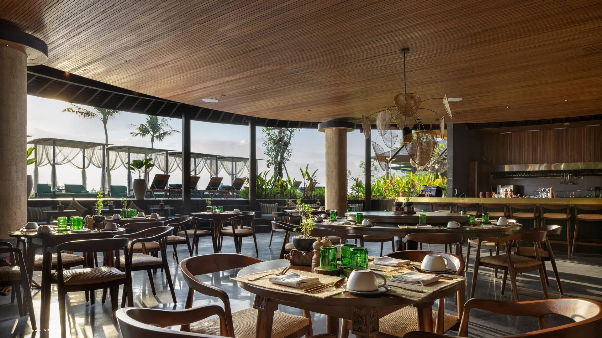 발리 그다스 발리 헬스 앤 웰니스 리조트 성인 전용 5성급 호텔 수영장