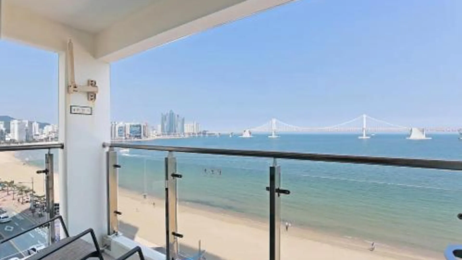 부산 엘모멘토 광안 레지던스 호텔 스위트룸