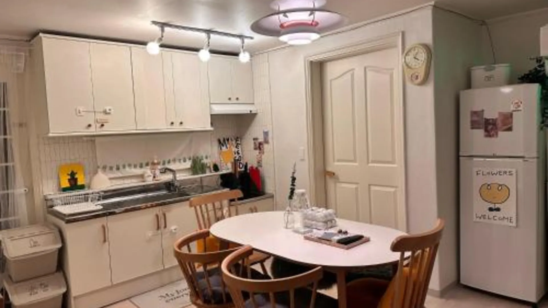 서울 HAPPY STAY in seoul near kspo dome, #LotteTower #FreeParking #7NightsAirportPickup #GroupStay #DDP # 4성급 싱글룸 부대시설