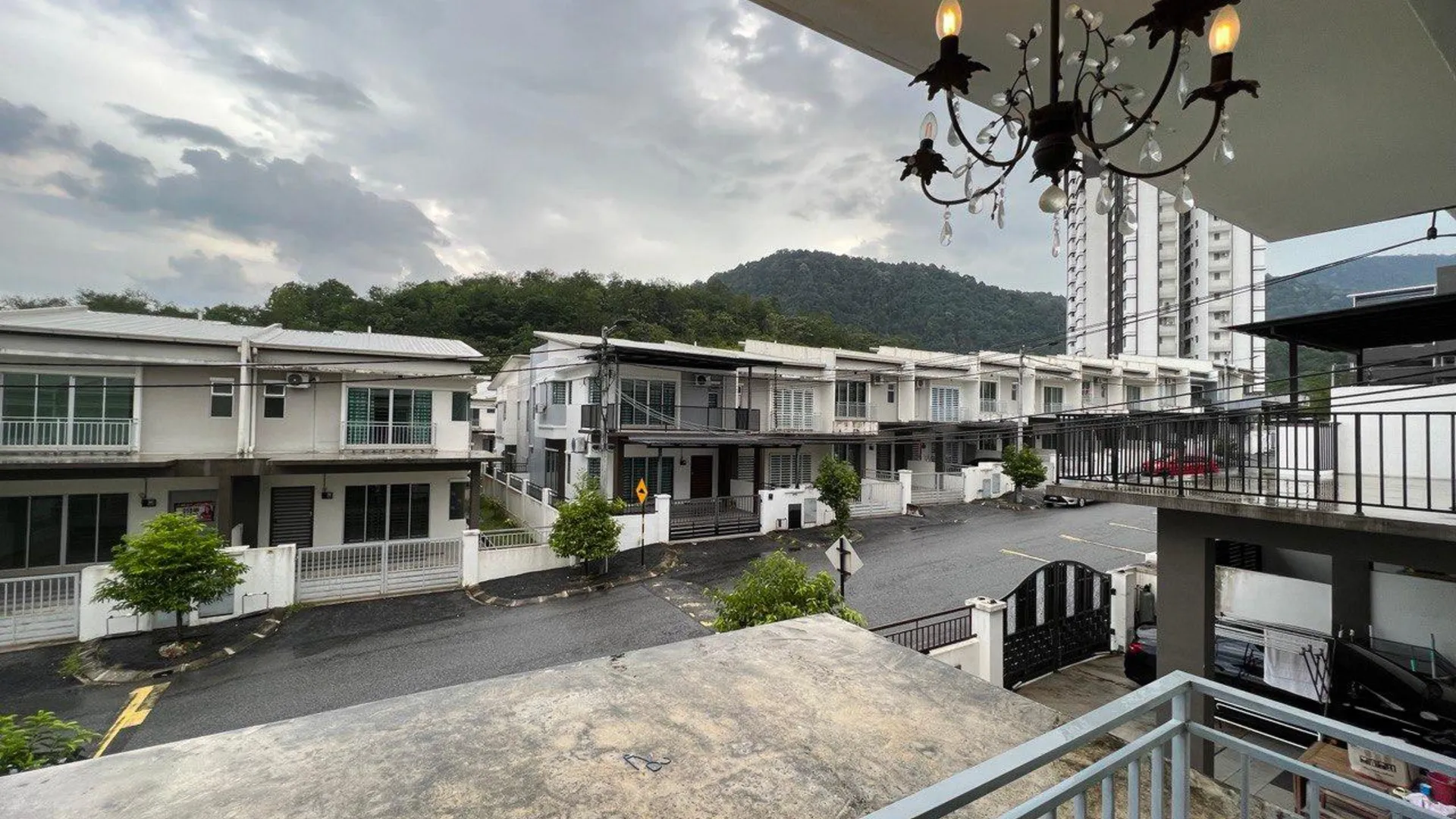 이포 캄퐁 울루 세포르의 프라이빗 하우스 (1500m², 침실 4개, 프라이빗 욕실 3개) 4성급 게스트하우스 부대시설