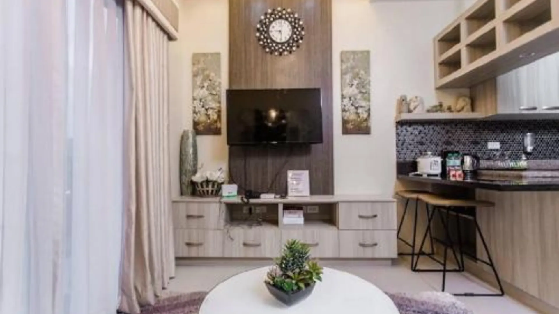 세부 사파테라의 아파트먼트 (m², 침실 1개, 프라이빗 욕실 1개) 3성급 게스트하우스 전망