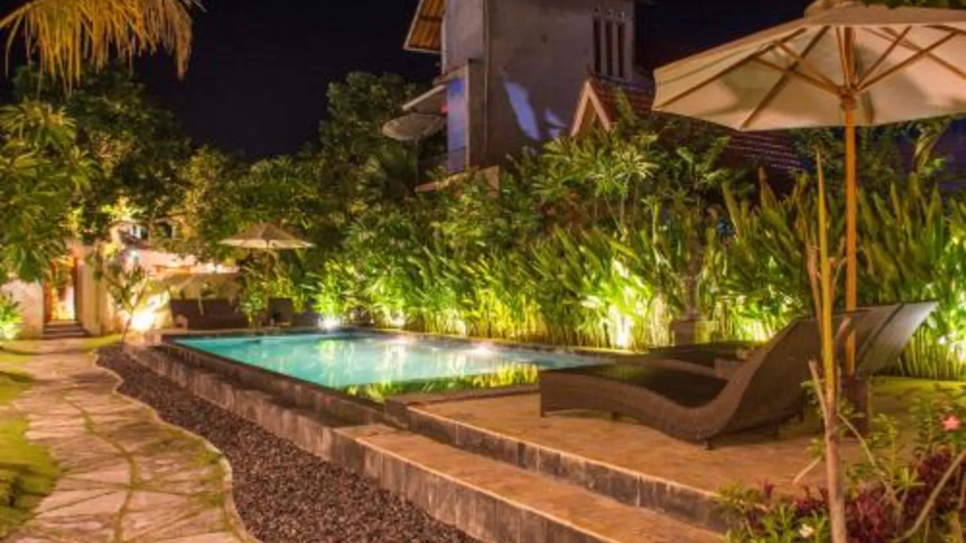 발리 싱가부 방갈로 5성급 게스트하우스 객실