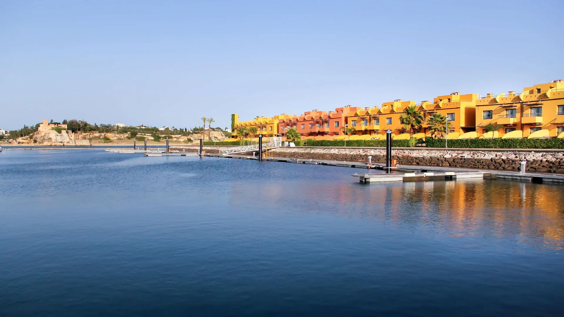 포르티망 NH 마리나 포르티마오 리조트 4성급 호텔 부대시설