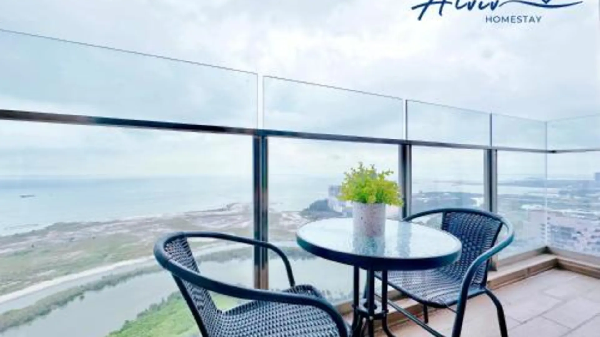 말라카 Silverscape - Luxury 3-4BR with Bathtub I 6-11pax I Infinity Pool I JonkerSt - Managed by Alviv Home 4성급 게스트하우스 객실