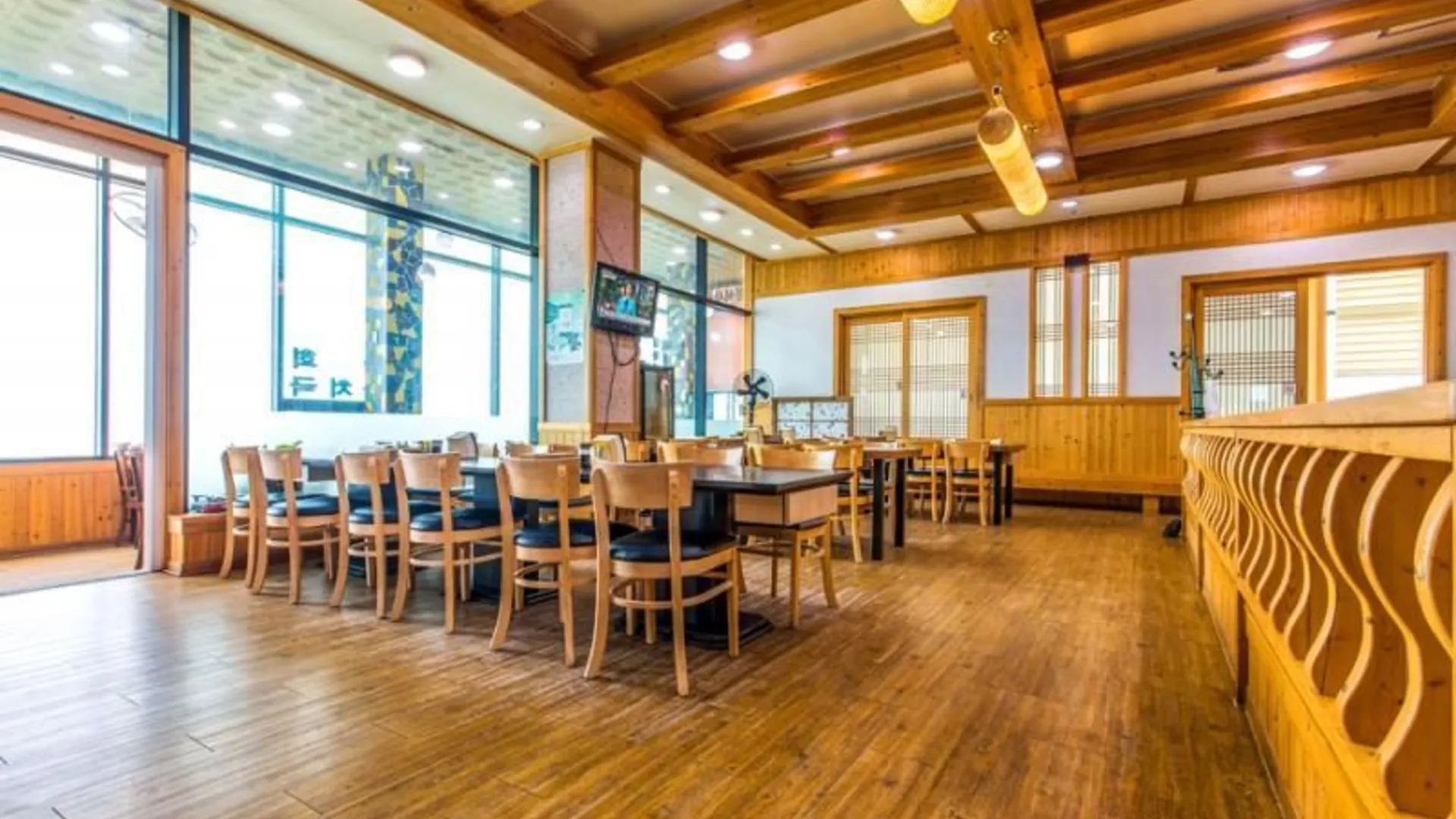 강릉 강릉 씨앤블루펜션 2성급 게스트하우스 로비