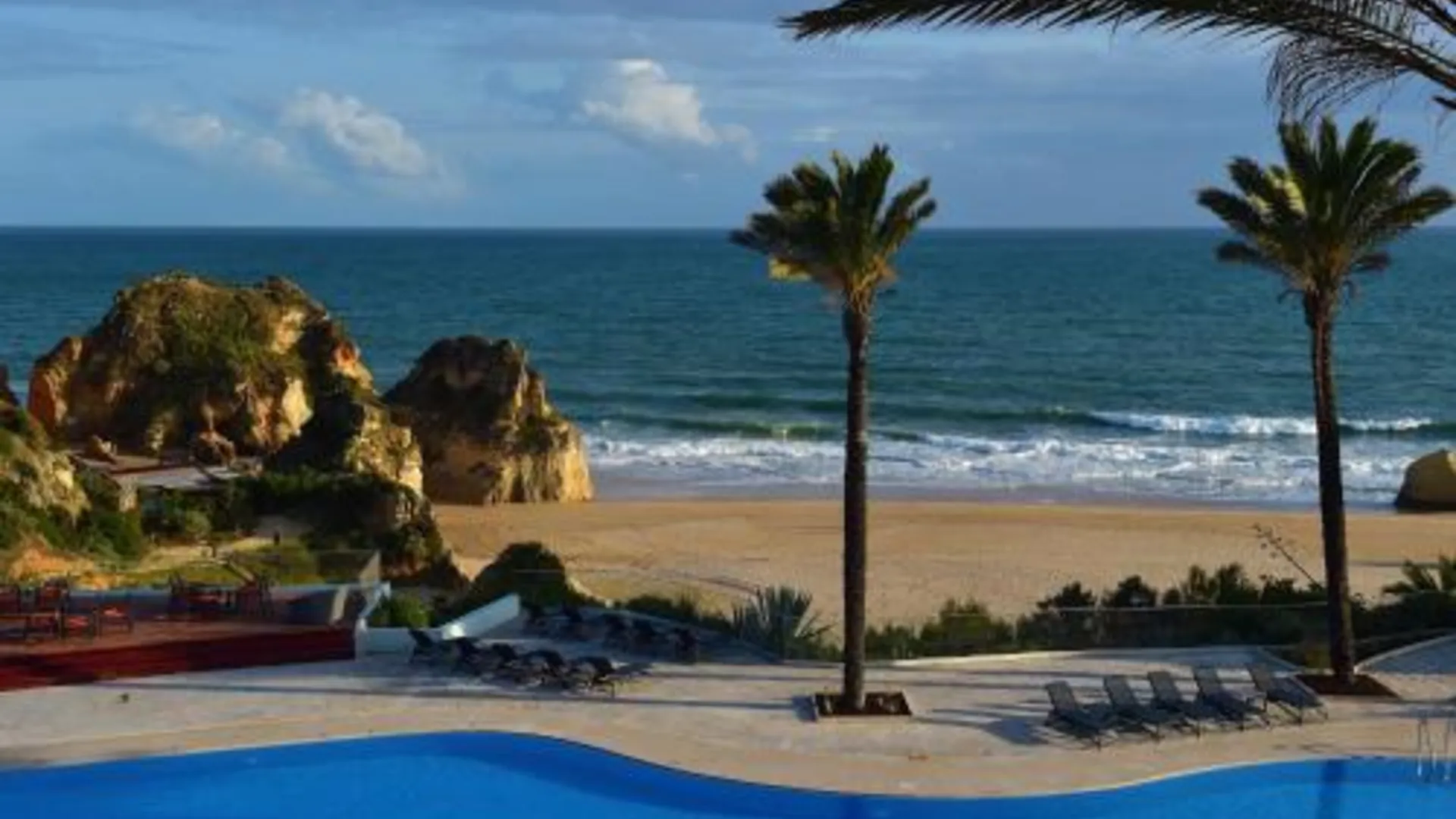 알보르 페스타나 알보르 프라이아 비치 앤 골프 리조트 호텔 5성급 호텔 객실