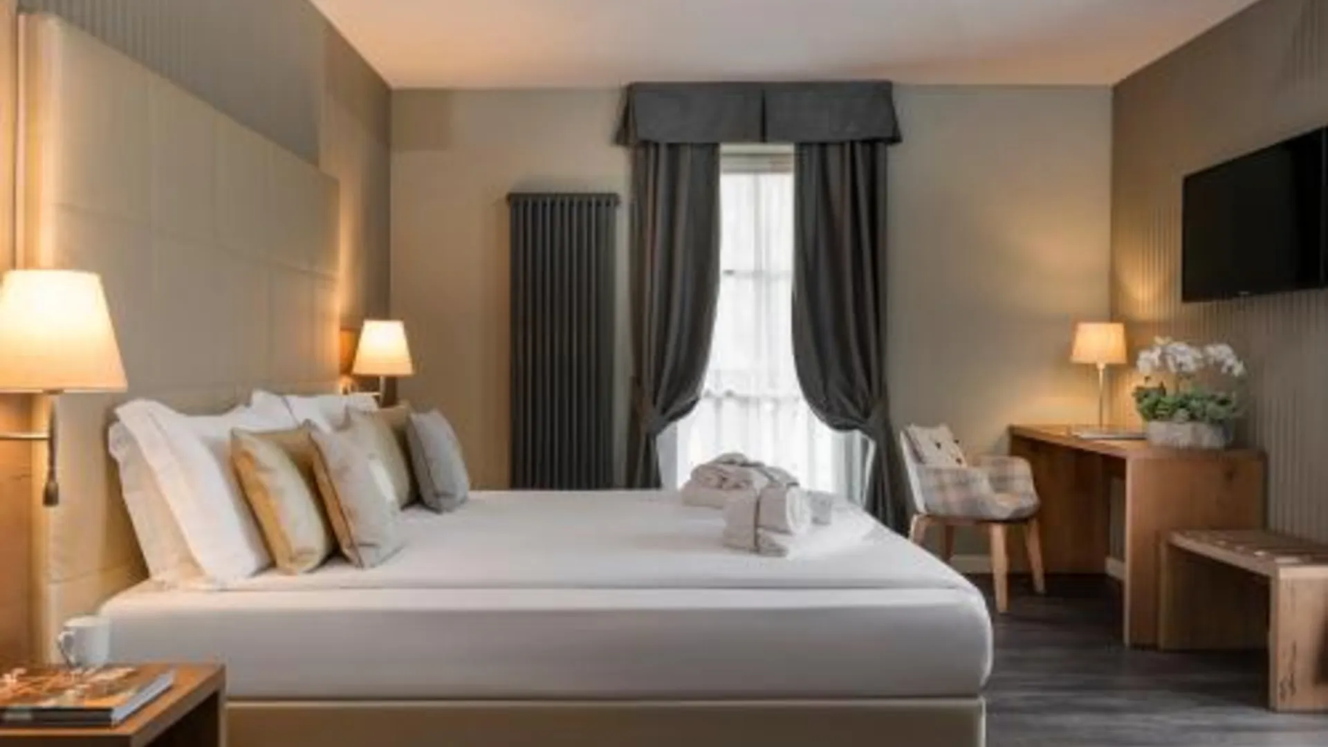 포자 디 파사 X Alp Hotel 4성급 호텔 스위트룸