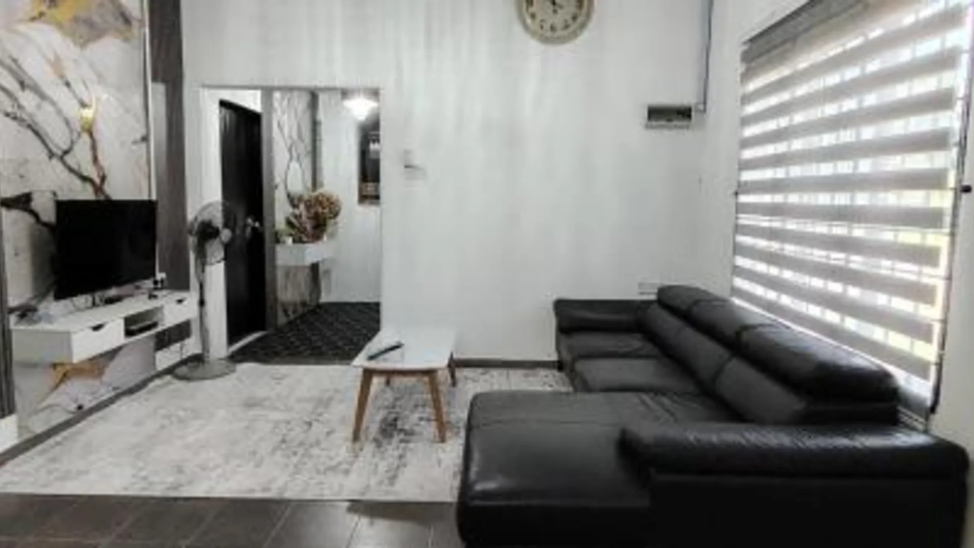 페칸 페칸시의 프라이빗 하우스 (m², 침실 3개, 프라이빗 욕실 2개) 3성급 게스트하우스 로비