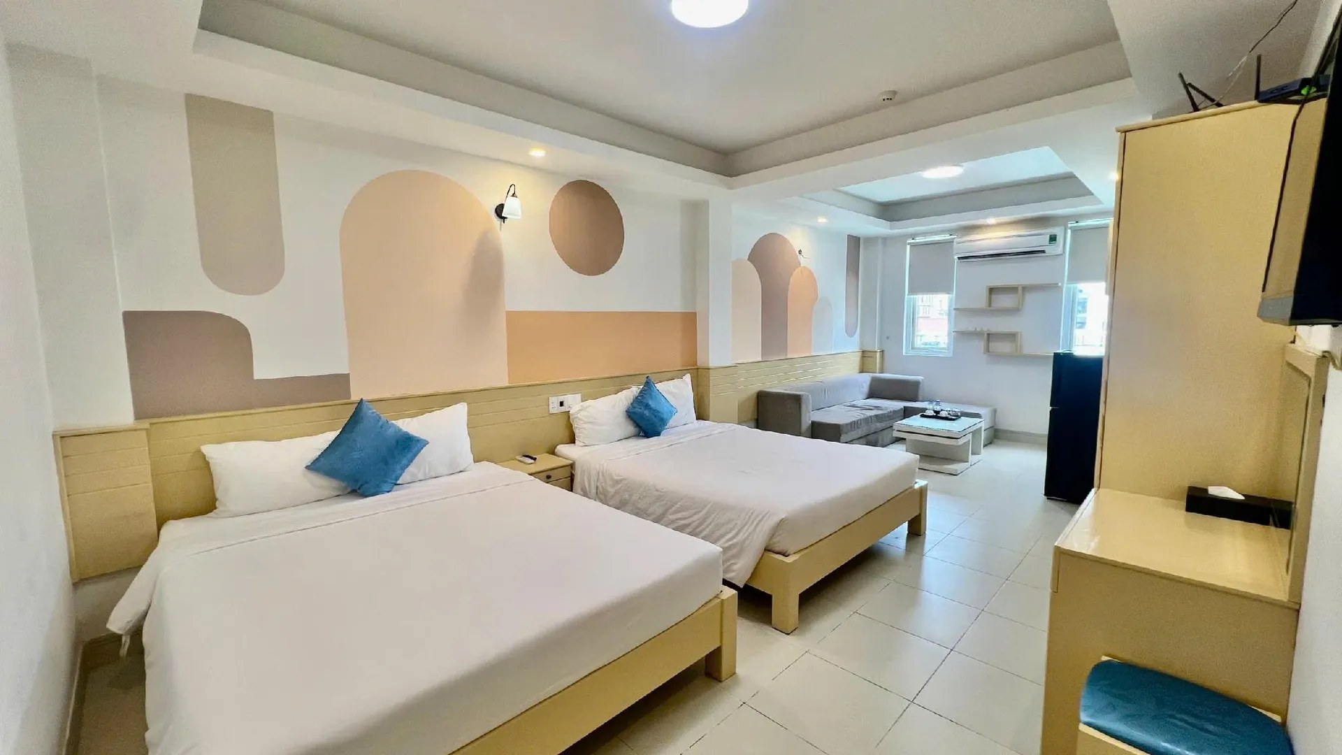 다낭 씨참 다낭 2성급 호텔 스위트룸