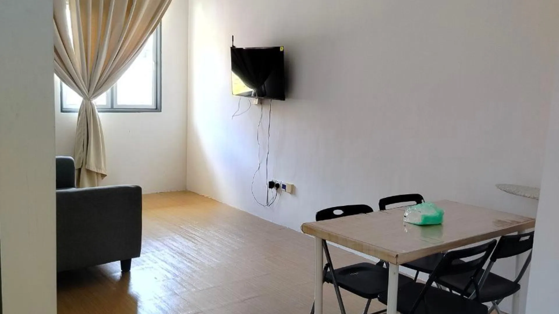 말라카 코타의 프라이빗 하우스 (759m², 침실 3개, 프라이빗 욕실 2개) 3성급 싱글룸 외관