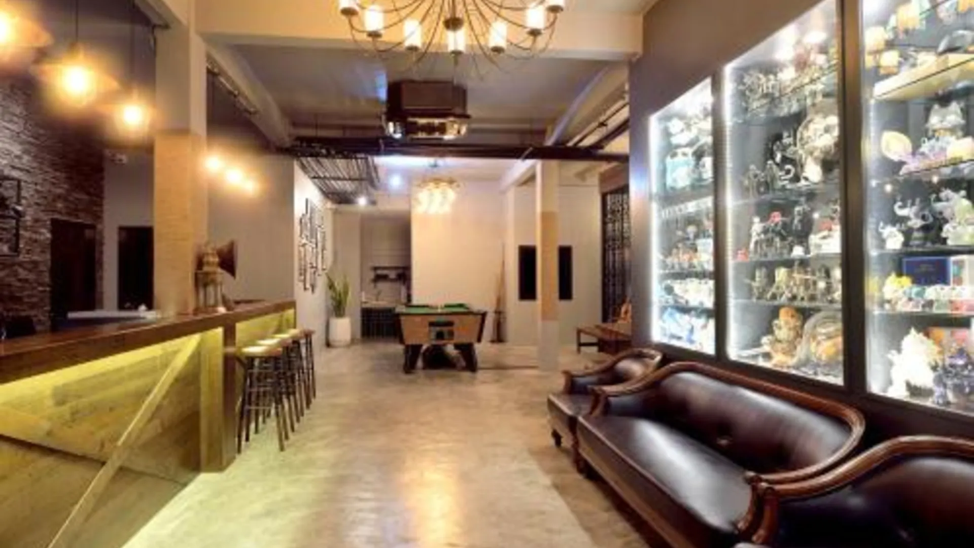 방콕 캐슬 블랙 방콕 2성급 호텔 로비