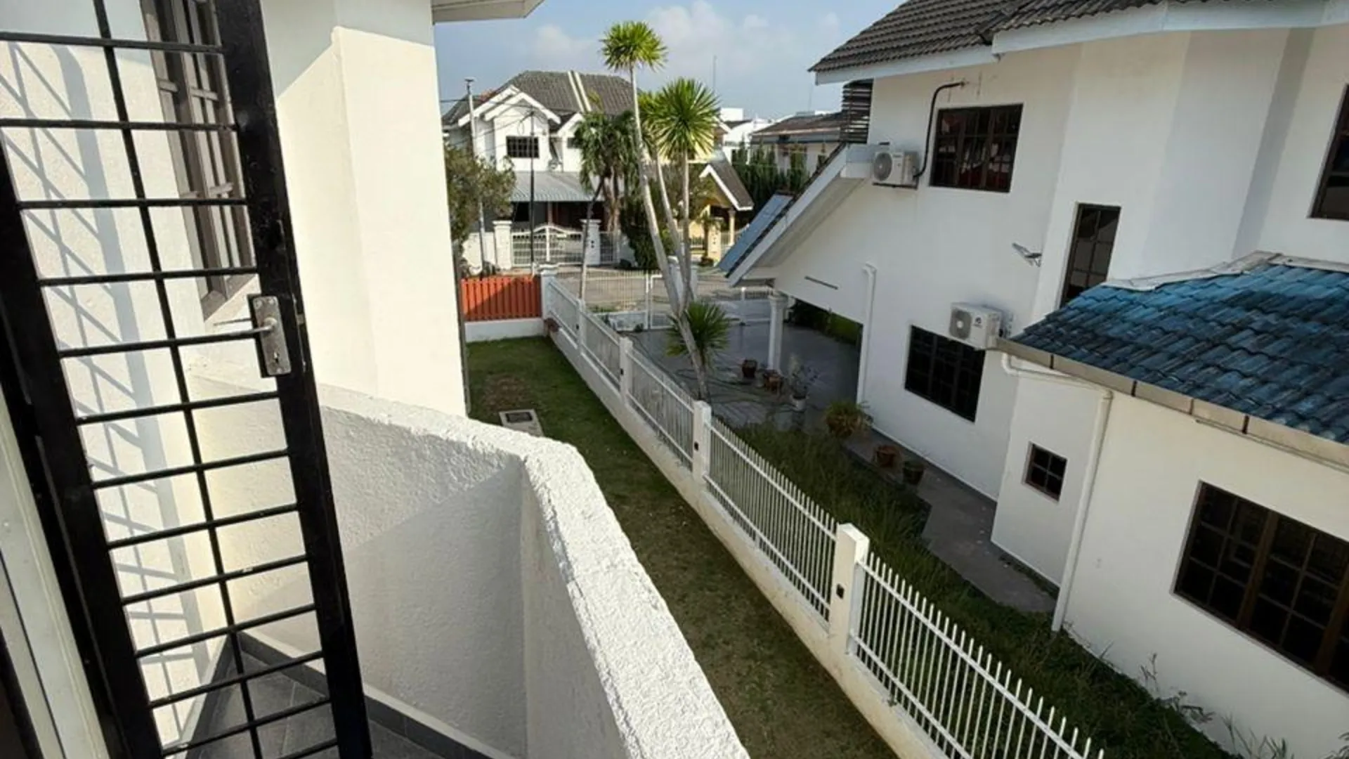 말라카 클레방의 프라이빗 하우스 (m², 침실 4개, 프라이빗 욕실 3개) 3성급 게스트하우스 레스토랑