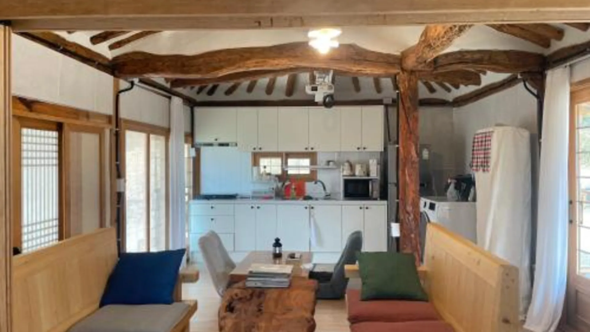 구례 한옥 스테이 죽록정사 5성급 게스트하우스 레스토랑