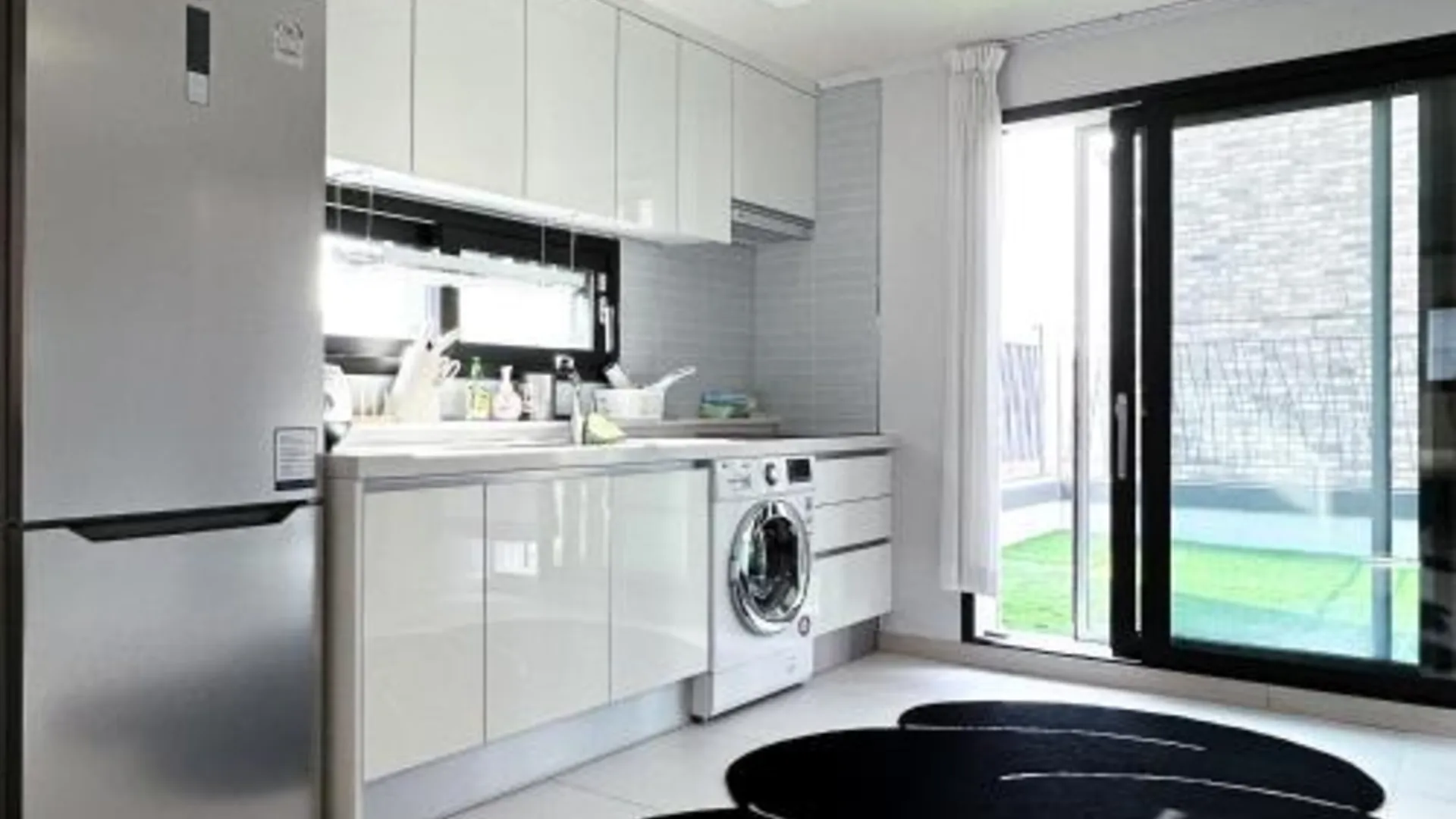 서울 홍대, 6인, 신축 건물, 대형 테라스 3성급 싱글룸 로비