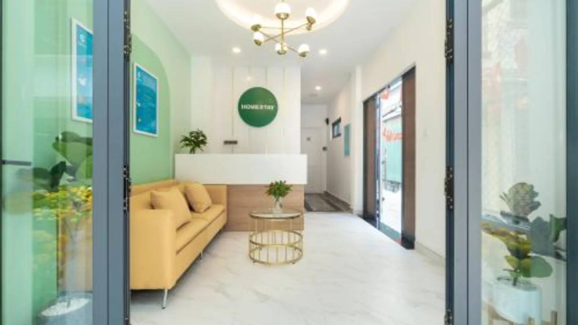 호치민 코즈룸 홈즈 차밍 코너 2 3성급 게스트하우스 로비