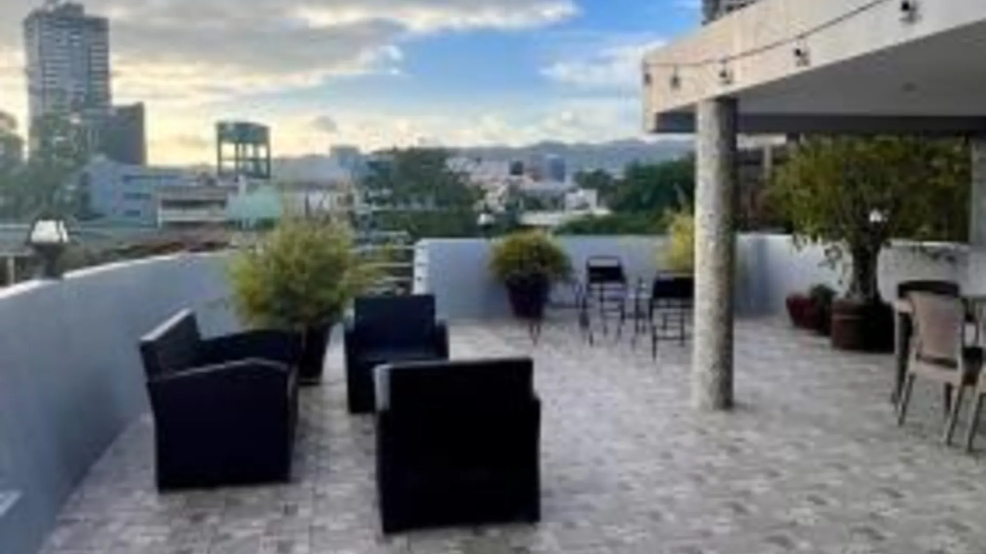 세부 호텔 카파다 2성급 호텔 외관