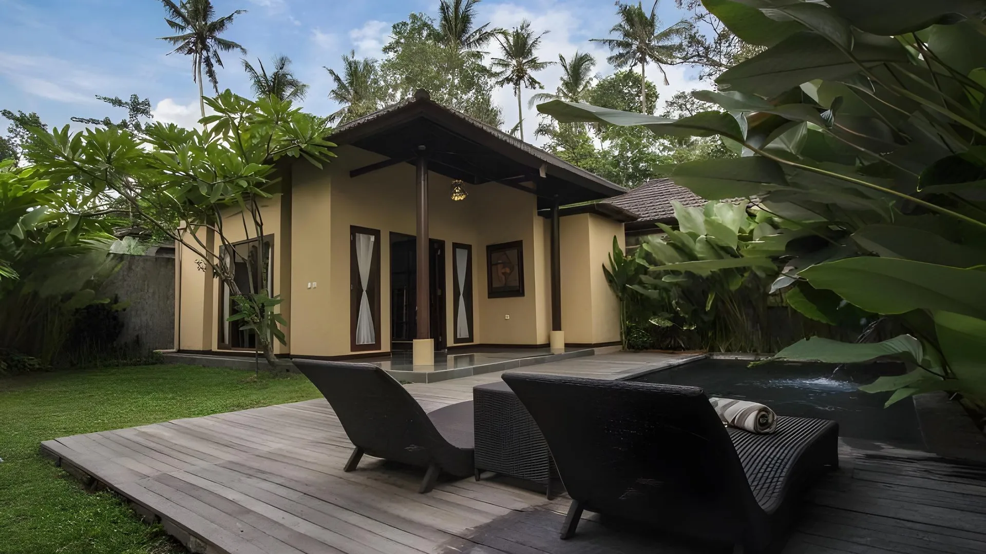 발리 우붓 라야 빌라 4성급 호텔 레스토랑