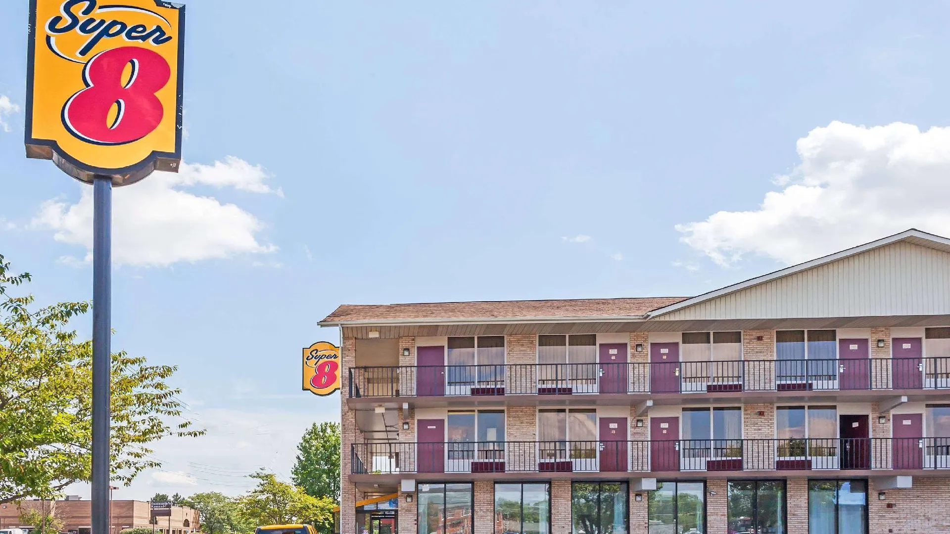 머내서스 (VA) 슈퍼 8 바이 윈덤 매너서스 2성급 호텔 스위트룸