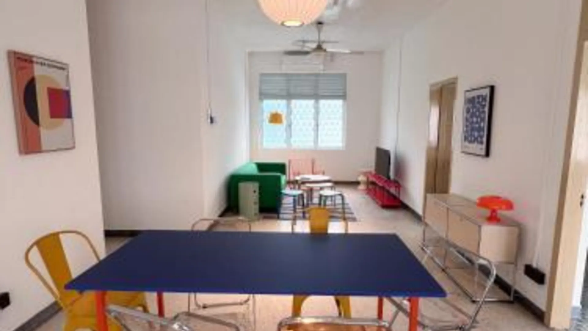 이포 타만 반다라야의 프라이빗 하우스 (126m², 침실 3개, 프라이빗 욕실 2개) 3성급 게스트하우스 로비