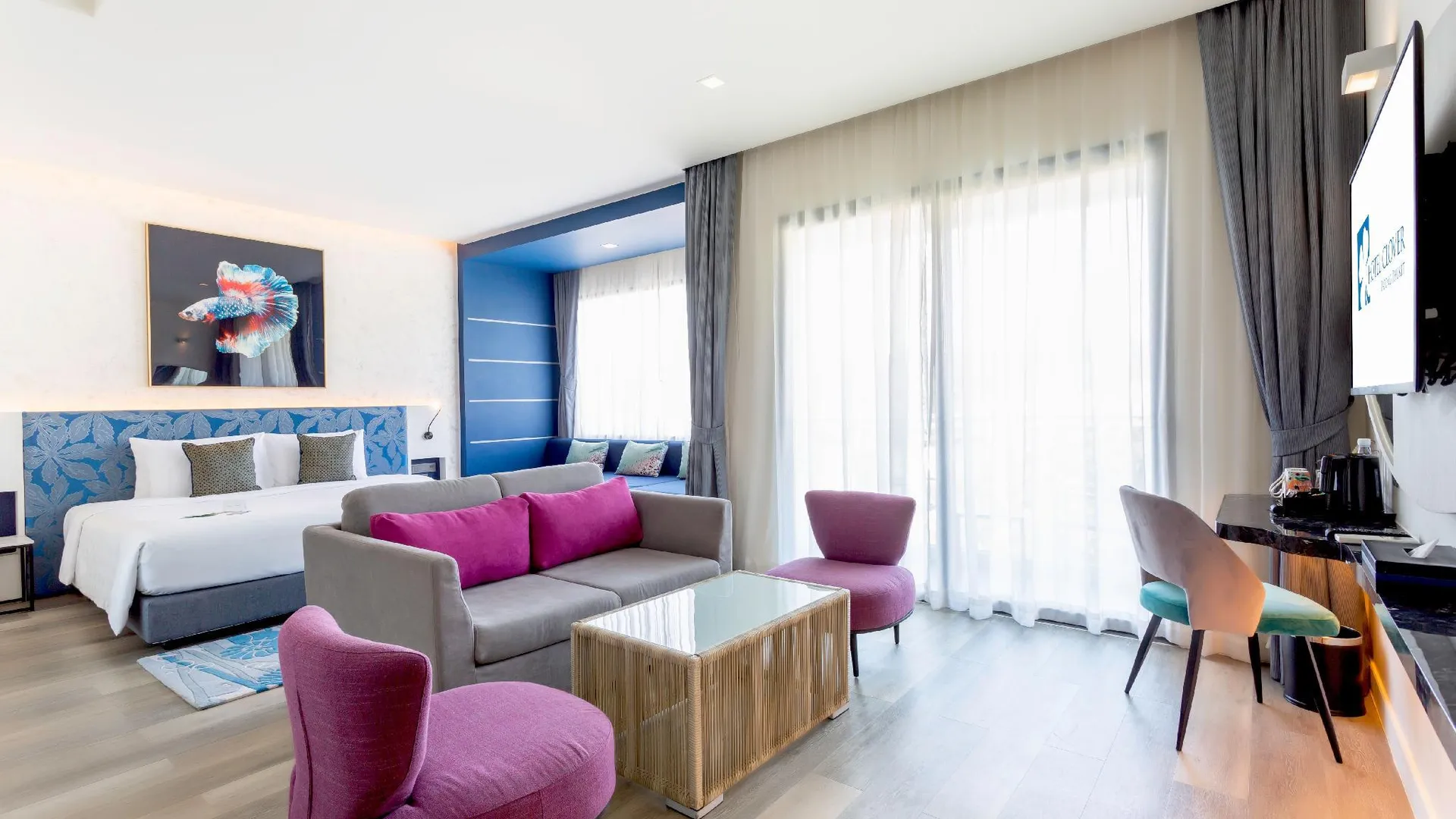 푸켓 호텔 클로버 파통 푸켓 4성급 호텔 스위트룸