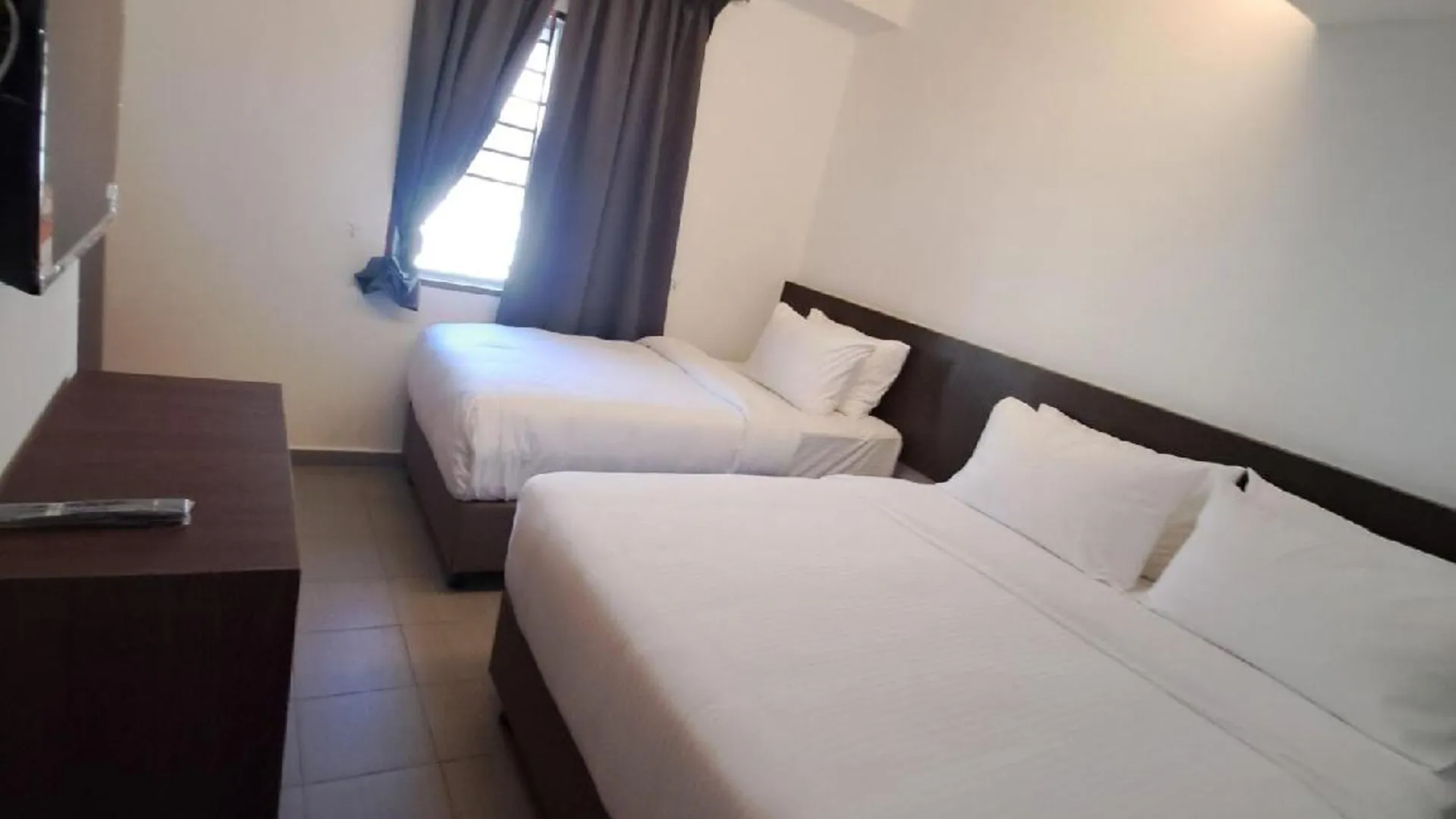 말라카 호텔 알 아브라르 3성급 호텔 객실