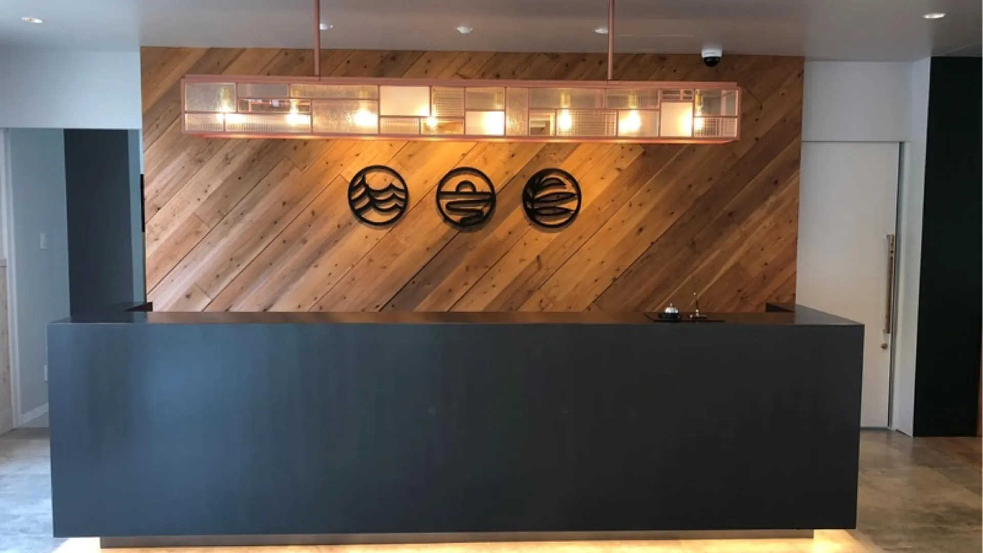 오키나와 본섬 호텔 선셋 힐 2성급 호텔 외관