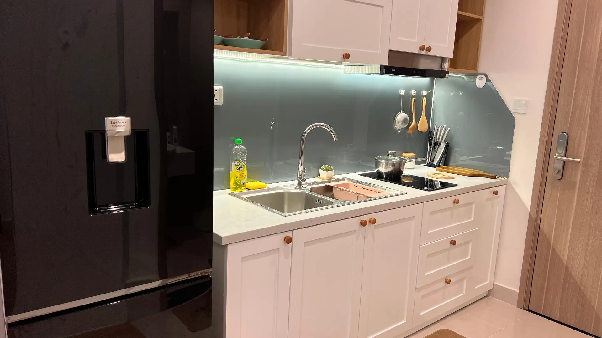 호치민 9군의 프라이빗 하우스 (35m², 침실 1개, 프라이빗 욕실 1개) 4성급 싱글룸 부대시설