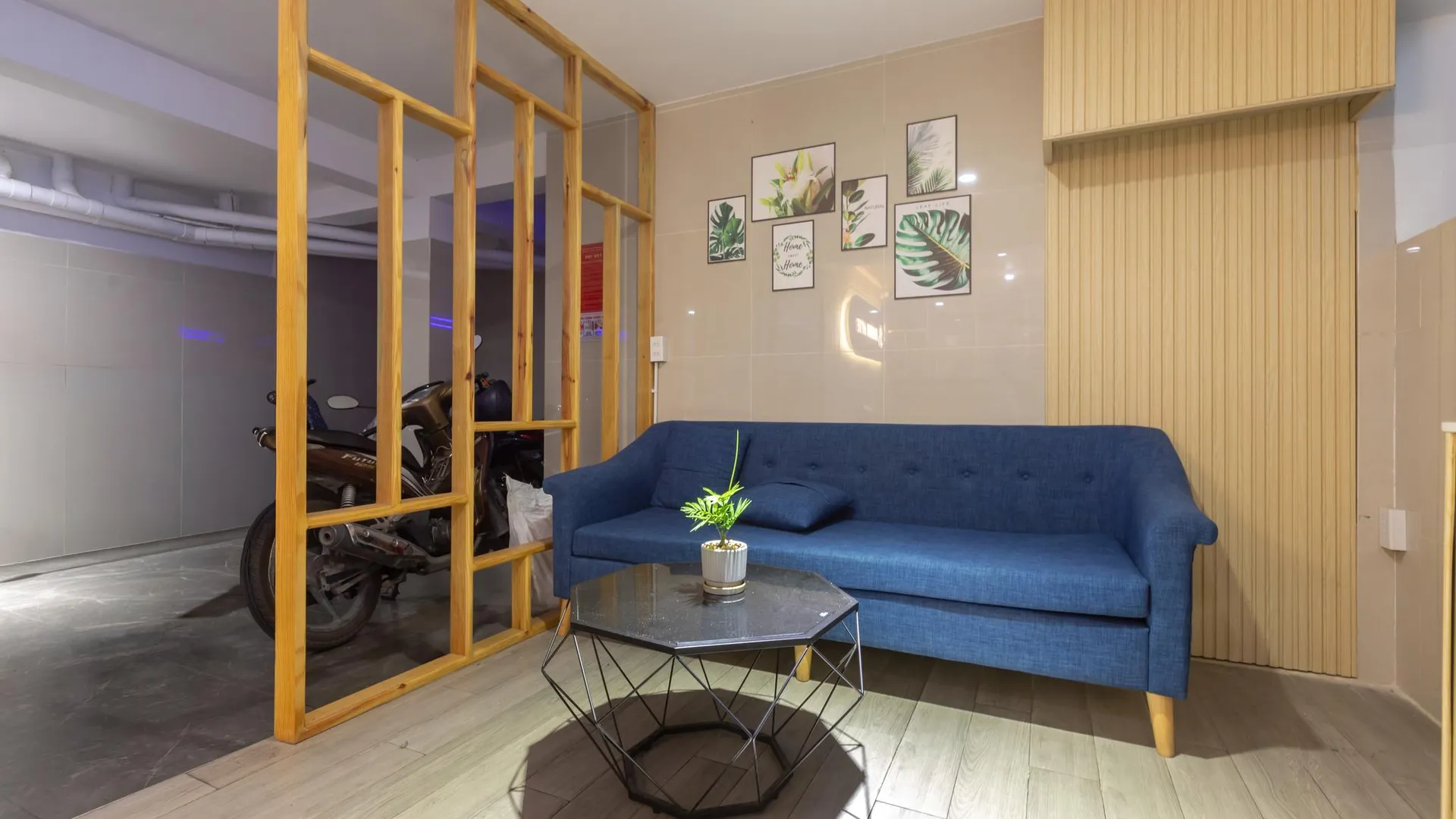 호치민 빈빈 호텔 14 - Vstar 스쿨 D7 근처 2성급 호텔 외관