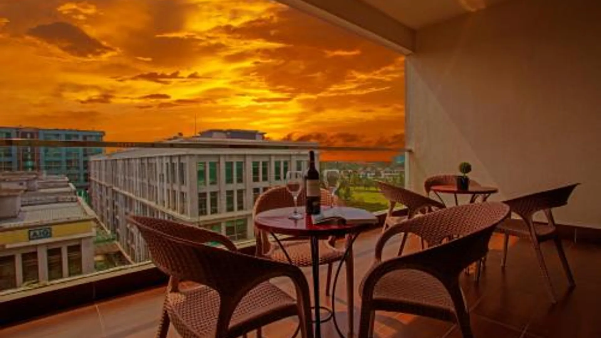 코타키나발루 AJ 스위트 앳 로프트 이마고 KK 4성급 게스트하우스 레스토랑