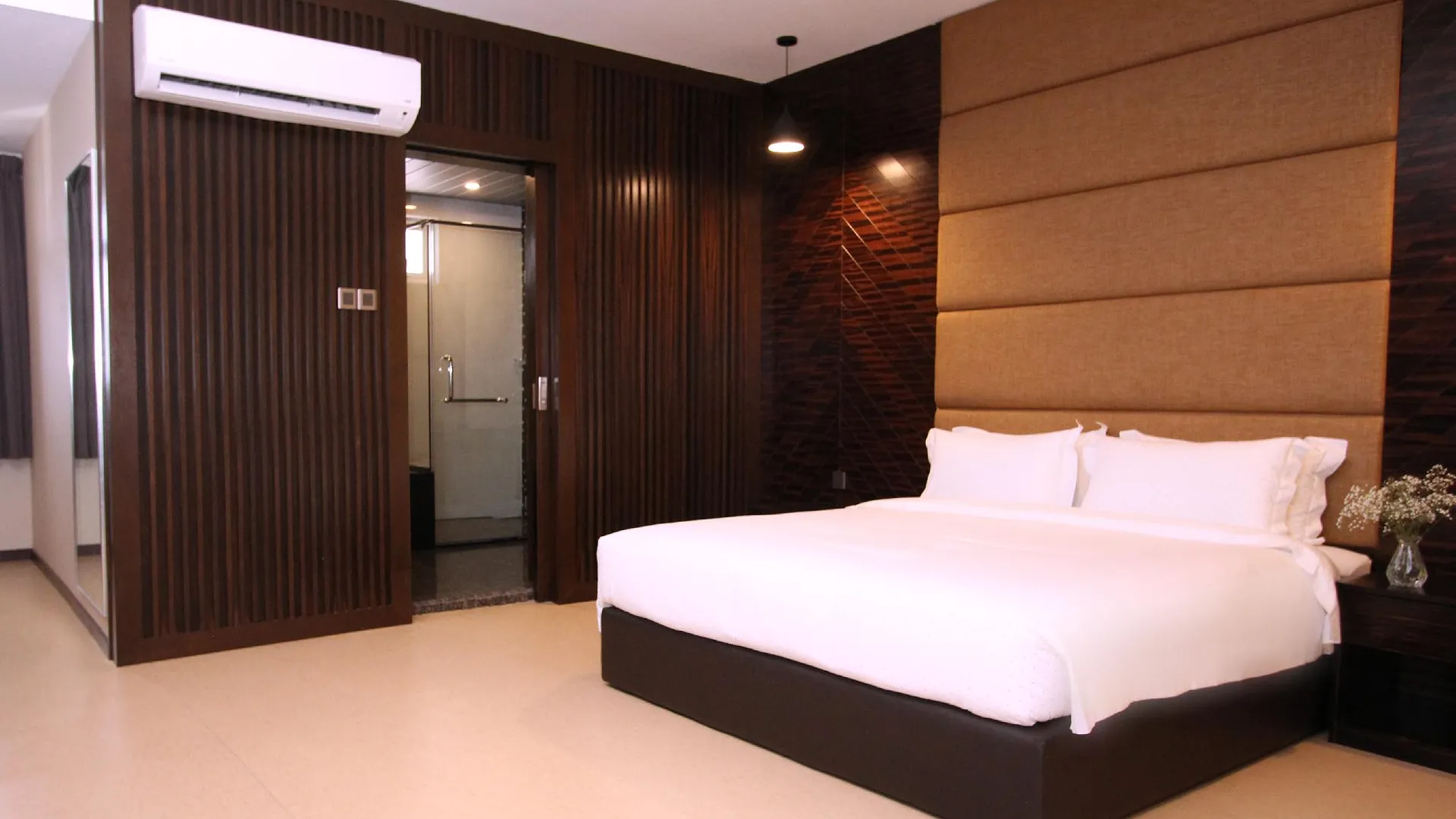 코타키나발루 3플러스 호텔 이나남 2성급 호텔 객실