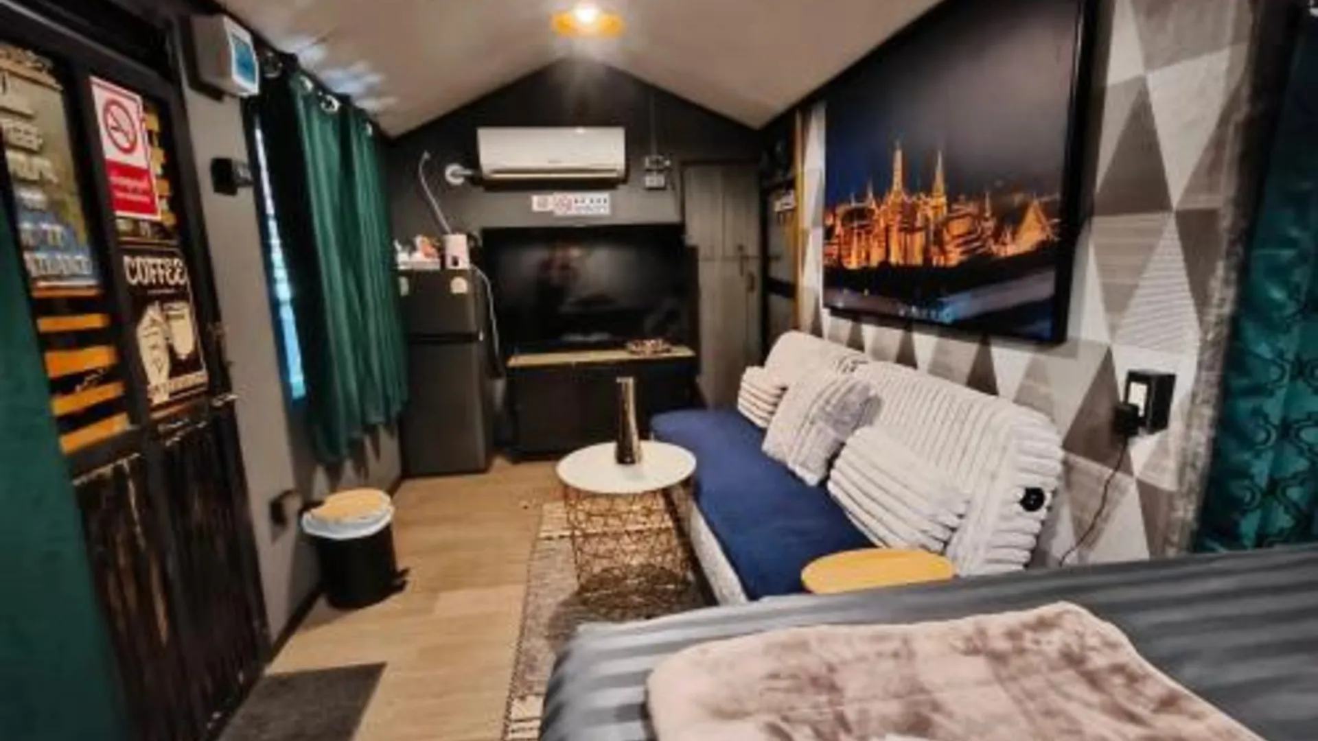 방콕 Do Dee cafe 3성급 호텔 스위트룸