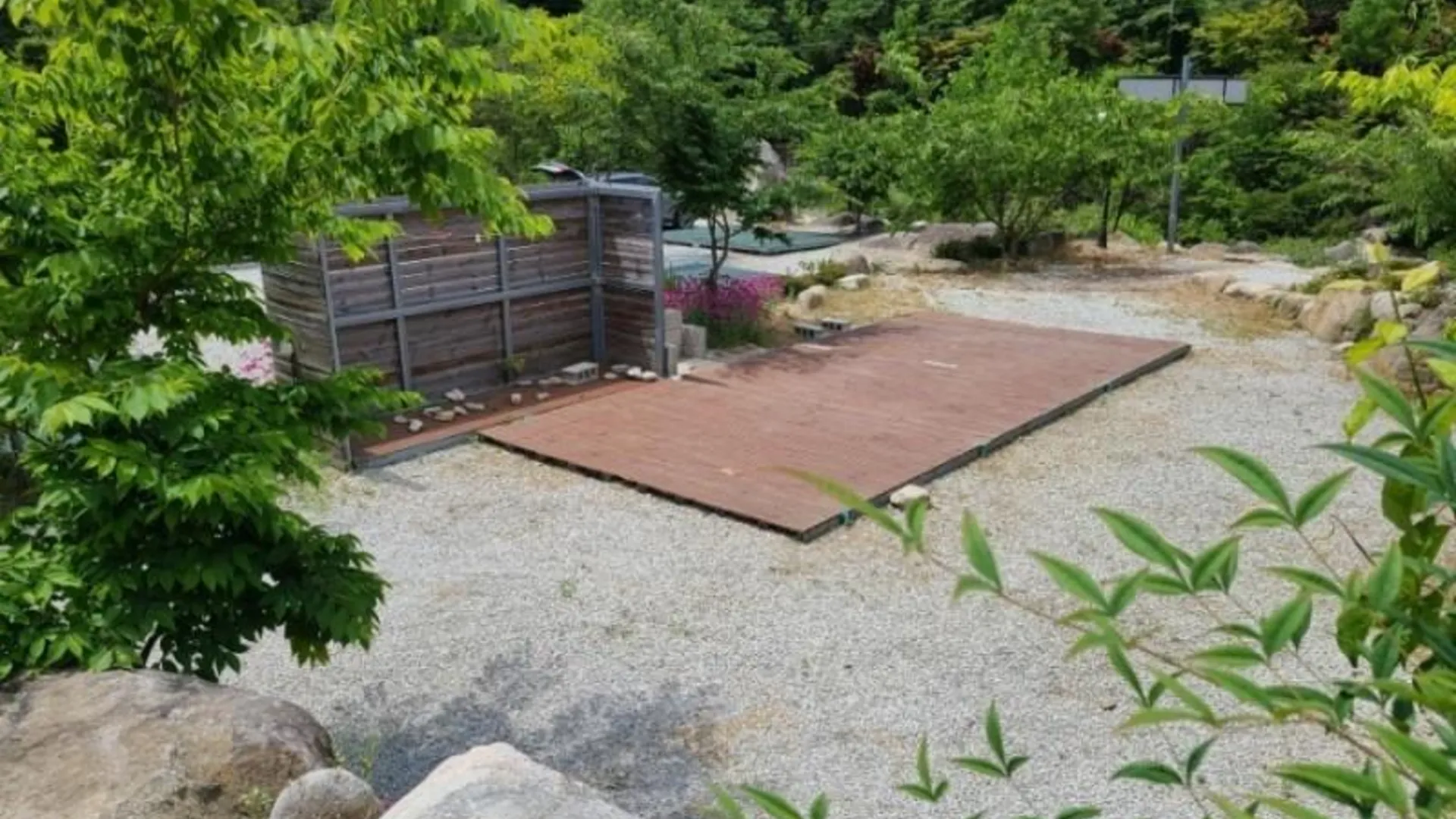 거창 함양 용추밸리캠핑장펜션 1성급 게스트하우스 레스토랑