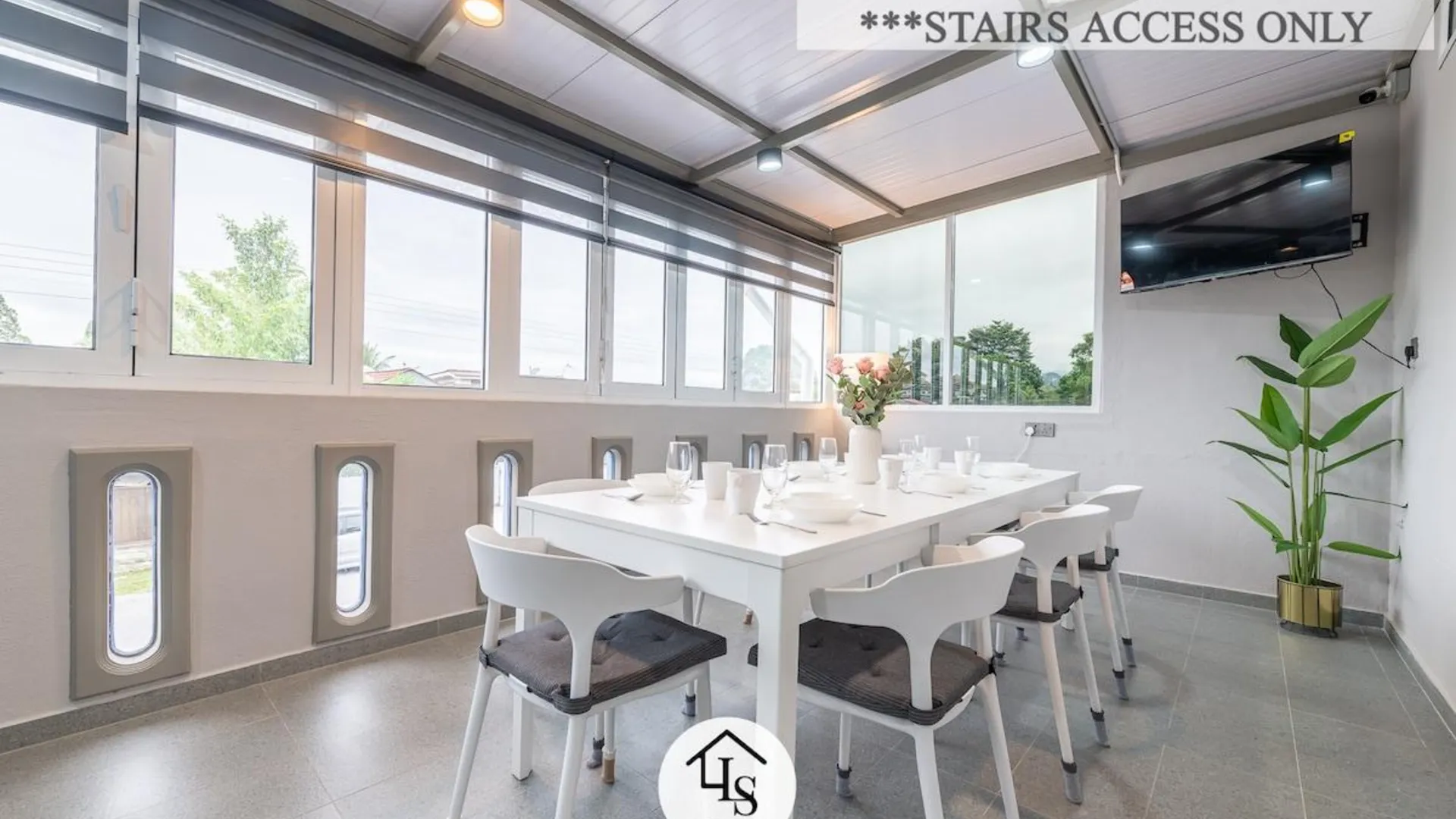 이포 타만 반다라야의 프라이빗 하우스 (m², 침실 4개, 프라이빗 욕실 3개) 3성급 게스트하우스 로비