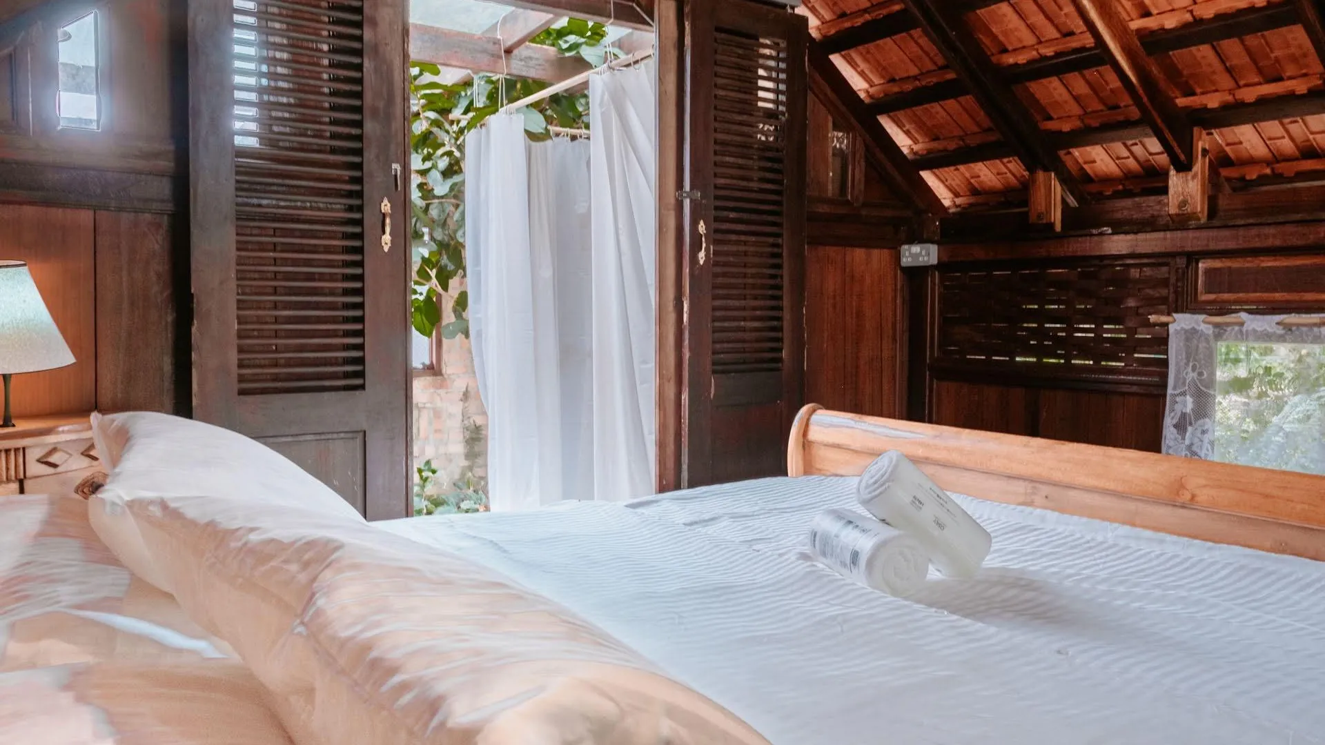 코타 팅기 Gunungan Kampung Stay 5성급 호텔 레스토랑