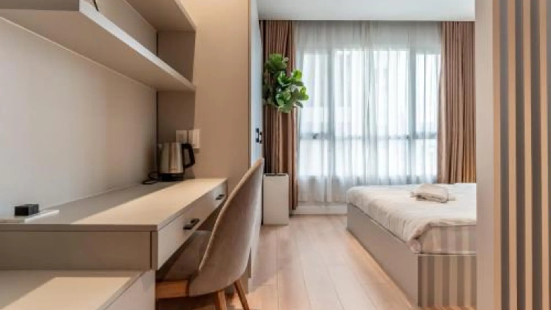 호치민 1군의 아파트먼트 (40m², 침실 1개, 프라이빗 욕실 1개) 4성급 게스트하우스 스위트룸