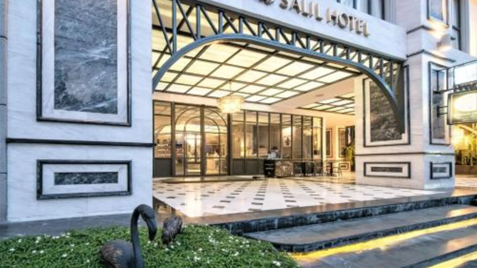 방콕 더 살릴 호텔 수쿰빗 57 - 통로 5성급 호텔 수영장