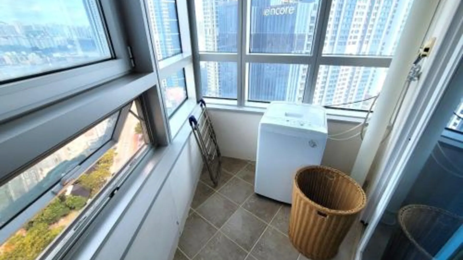 부산 W레지던스 호텔 해운대 4성급 호텔 수영장