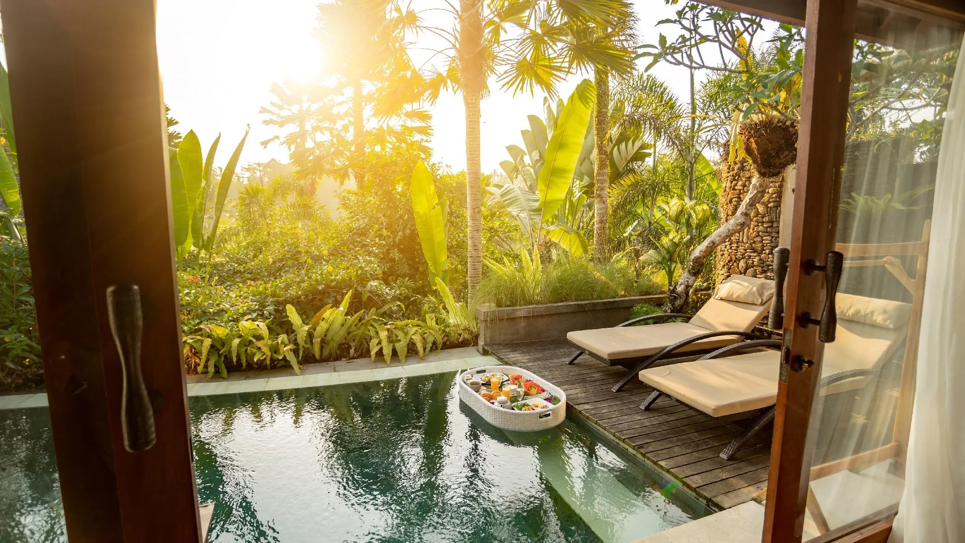 발리 나우 빌라 우붓 4성급 호텔 객실