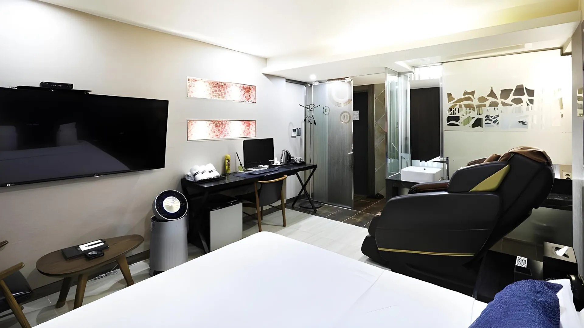 서울 신촌 부띠끄 힙호텔 2성급 호텔 스위트룸