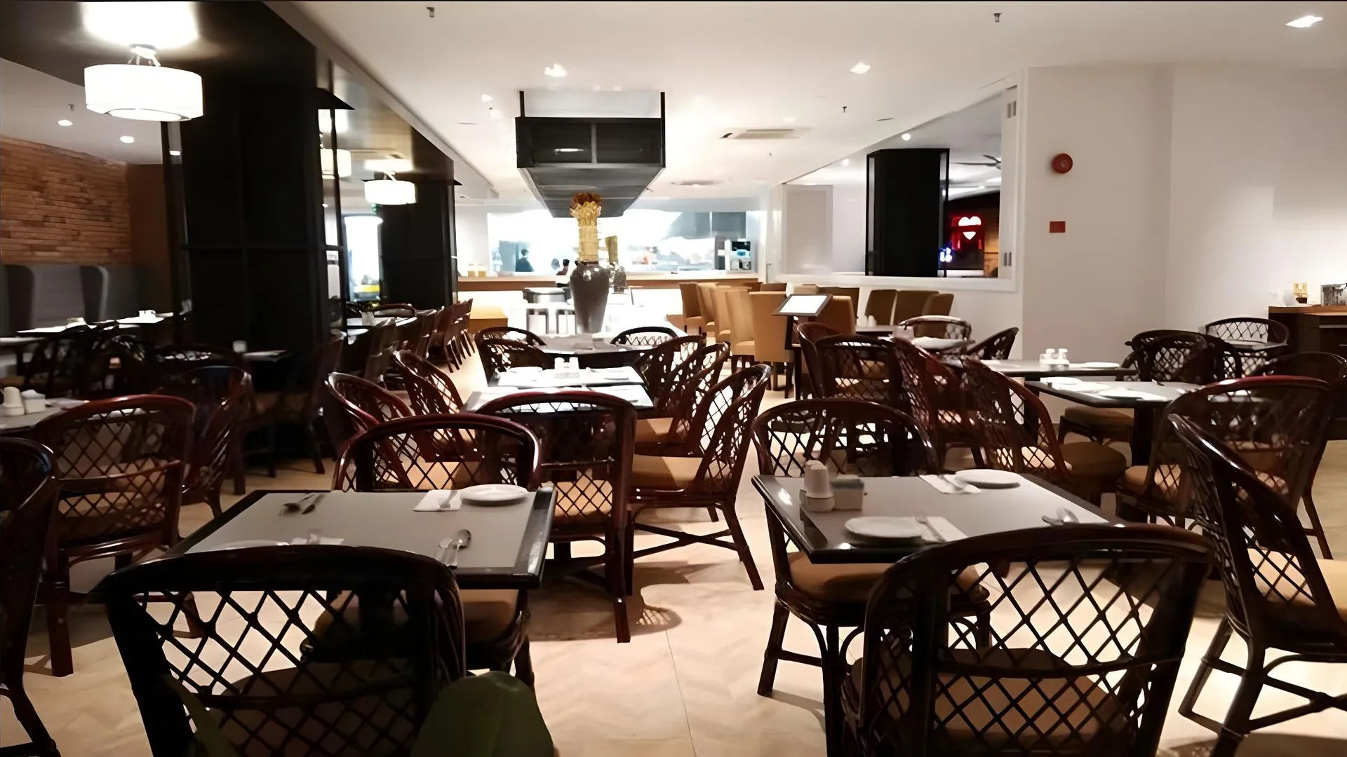 이포 호텔 엑셀시어 4성급 호텔 레스토랑