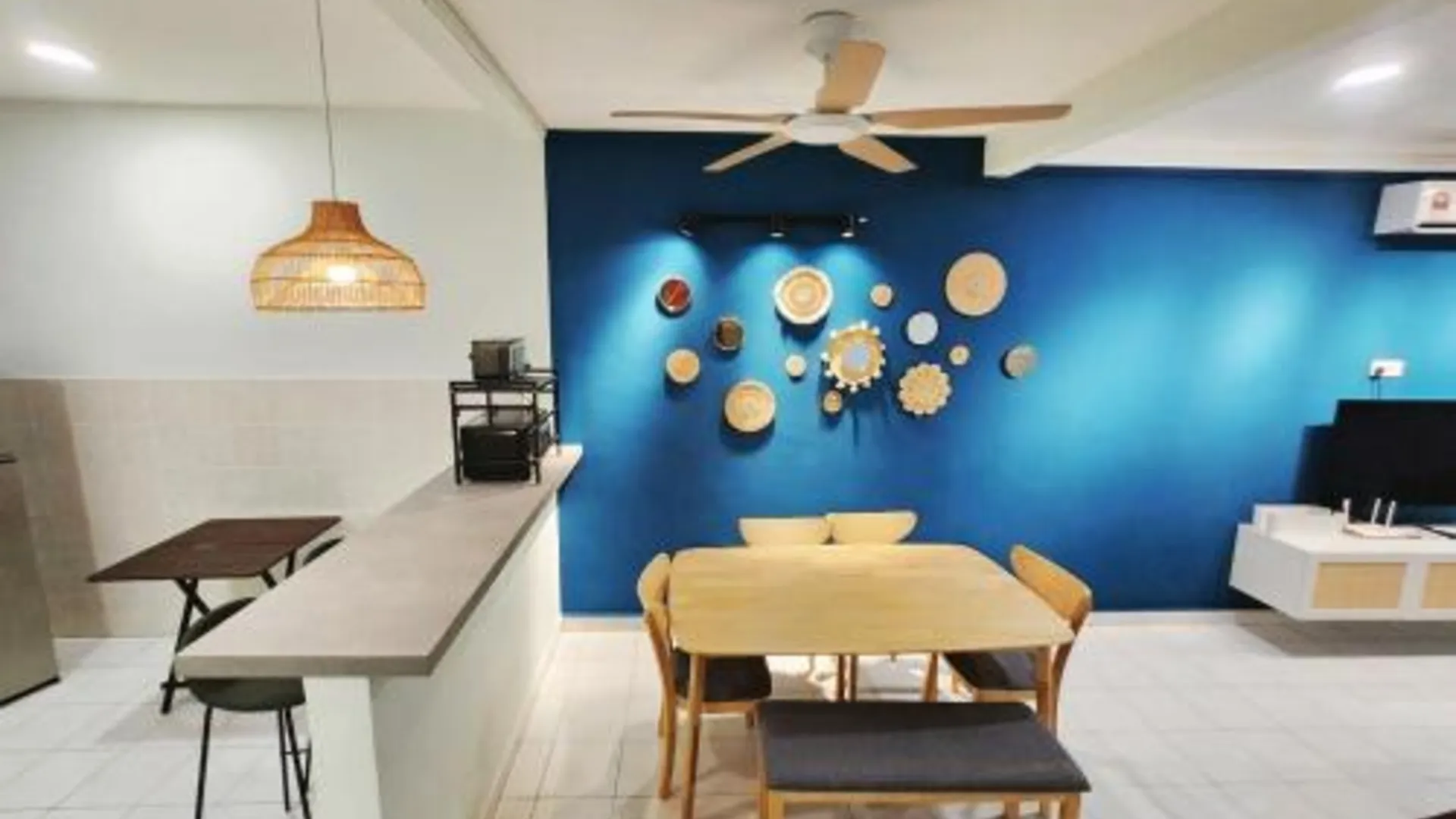 이포 캄풍 쿠차이의 프라이빗 하우스 (m², 침실 4개, 프라이빗 욕실 4개) 3성급 게스트하우스 전망