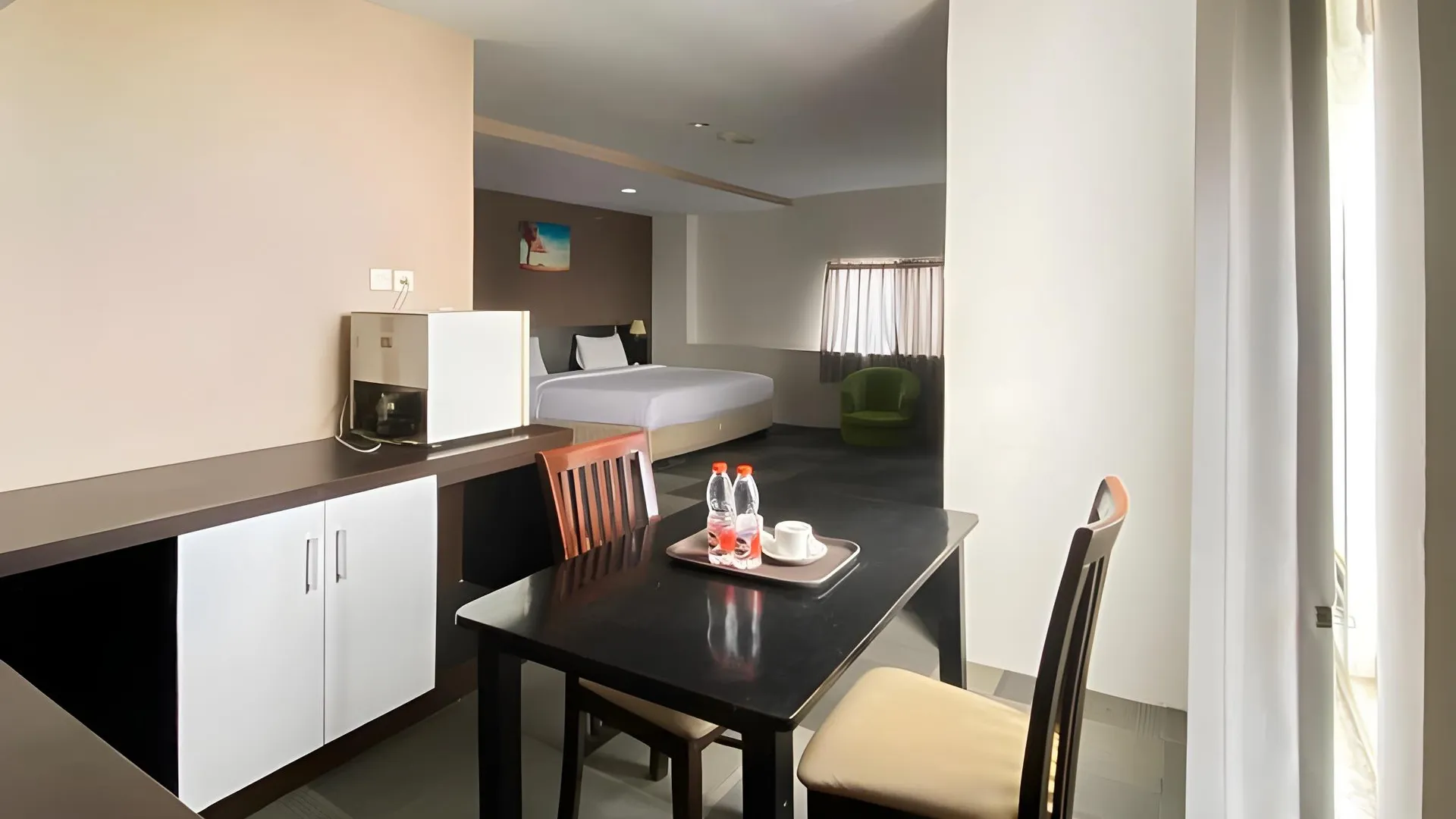 마카사르 Urbanview Hotel Asyra Makassar 3성급 호텔 외관