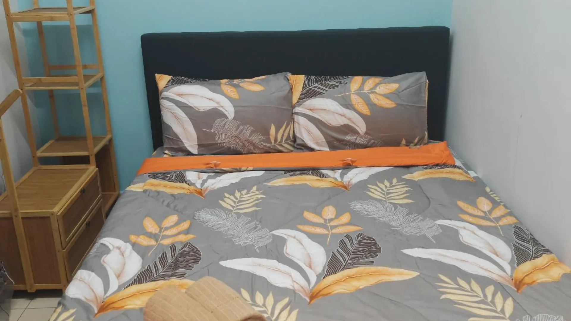 이포 캄풍 쿠차이의 아파트먼트 (100m², 침실 2개, 프라이빗 욕실 2개) 3성급 싱글룸 스위트룸