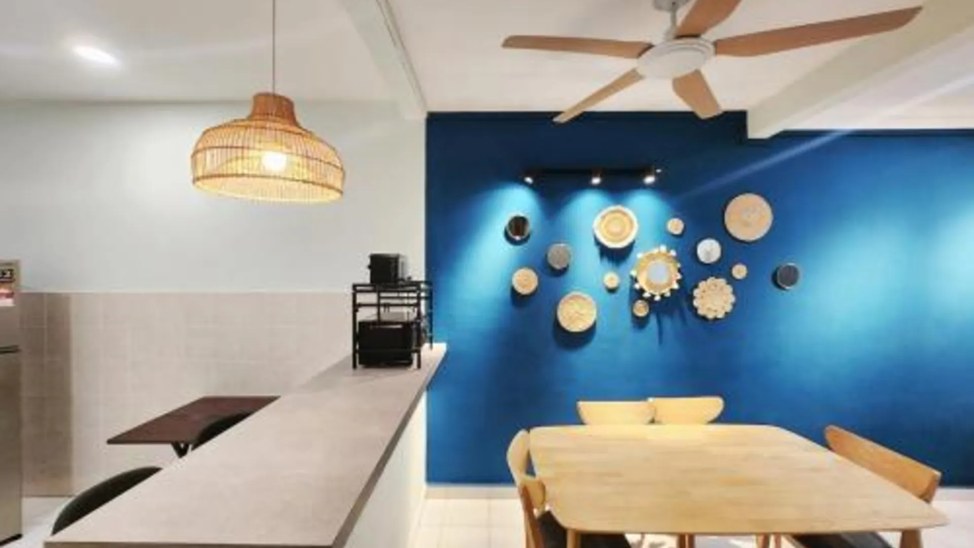 이포 캄풍 쿠차이의 프라이빗 하우스 (m², 침실 4개, 프라이빗 욕실 4개) 3성급 게스트하우스 레스토랑