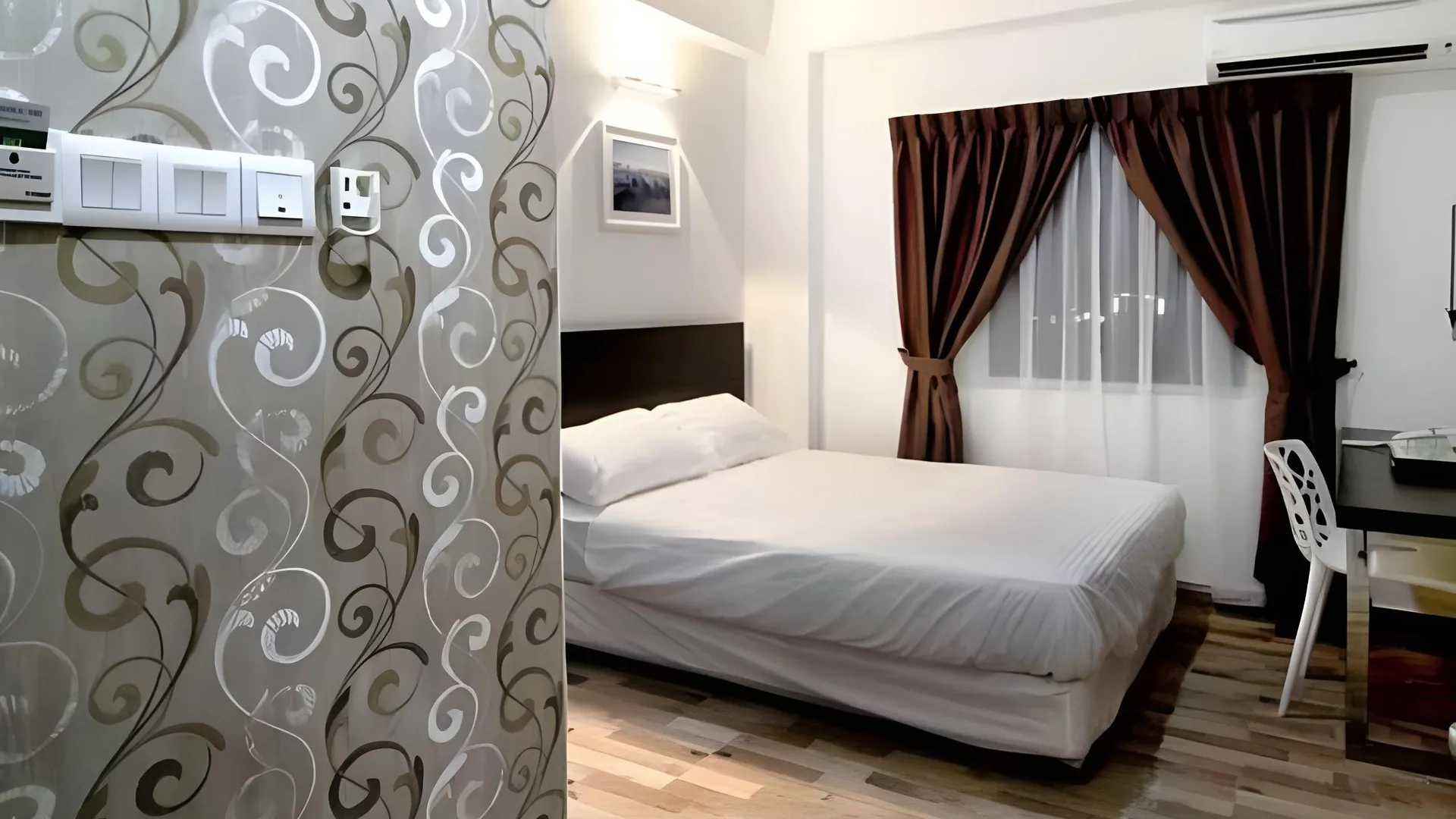 숭가이 페타니 애플 인 호텔 1성급 호텔 스위트룸