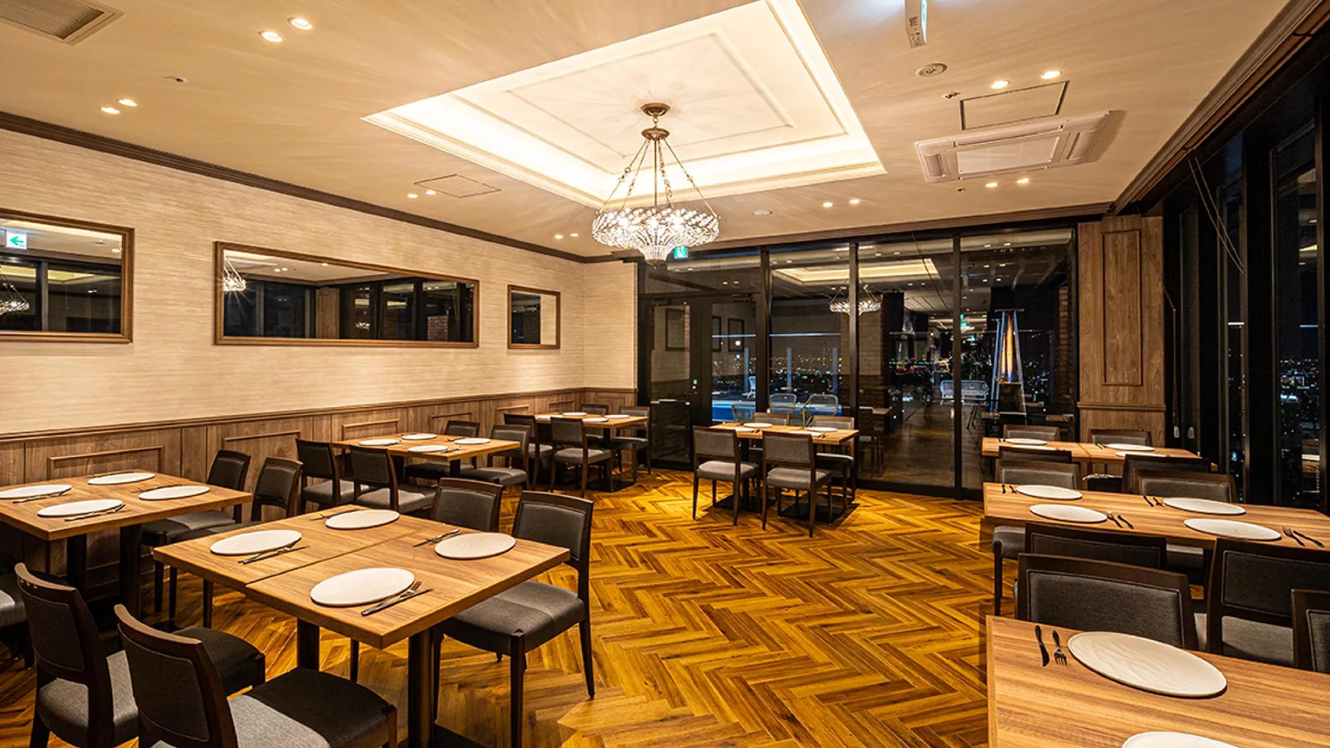 오사카 APA 호텔 앤 리조트 오사카 난바 에키마에 타워 3성급 호텔 외관